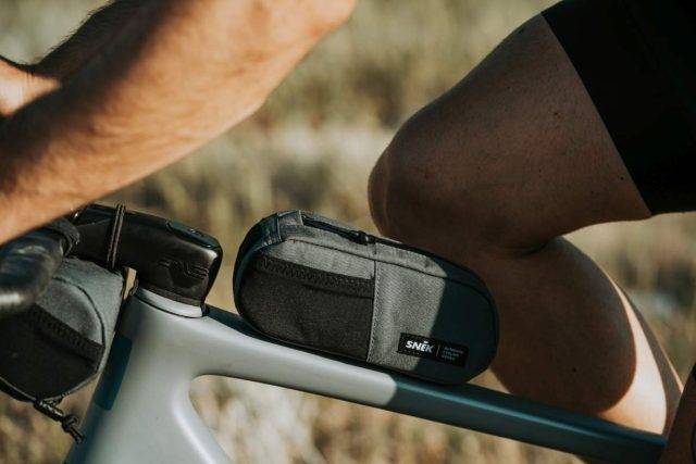 snek cycling Ridge Top Tube Bag review