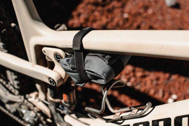 snek cycling Roll Top Saddle Bag