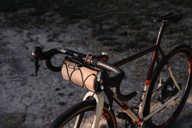 snek cycling walrus stache review