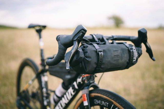 tailfin bar cage review
