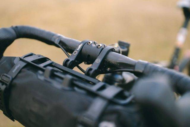 tailfin bar cage review