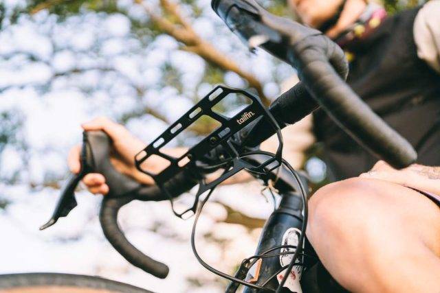tailfin bar cage review