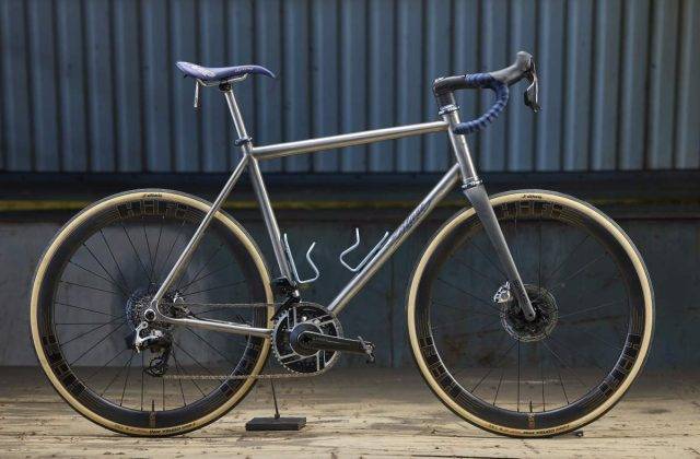 2025 made show builder bikes