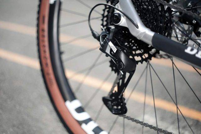 dirtysiixer gravel bike review