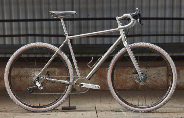 2025 made show builder bikes