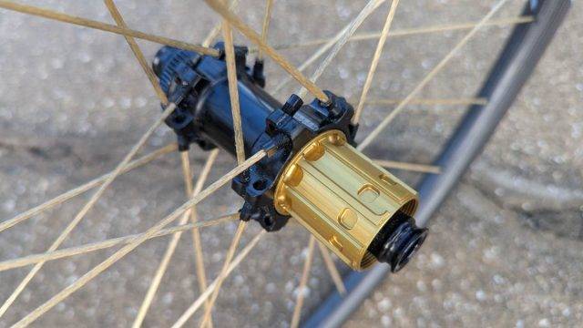 ultimate carbon gravel wheels