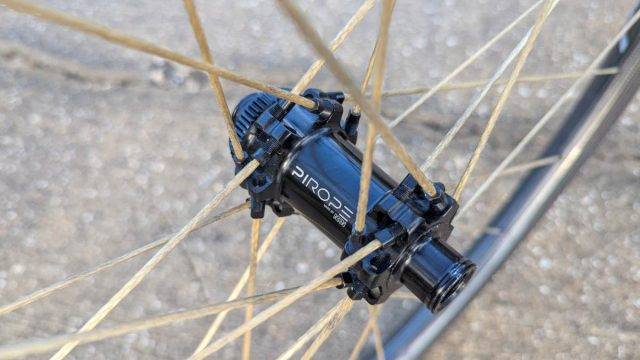 ultimate carbon gravel wheels