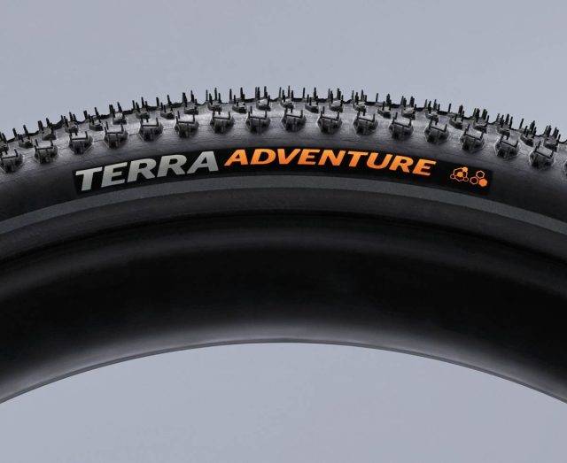 Continental Terra Adventure Graphite-Reflex review