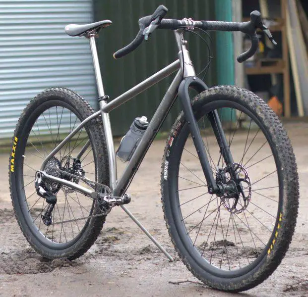 singular cycles albatross 32 inch gravel bike review