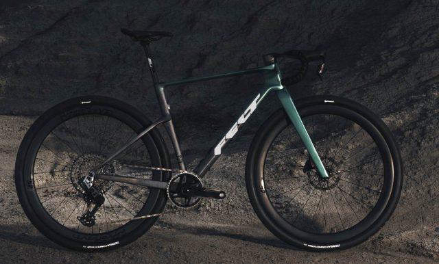 felt breed gravel bike review