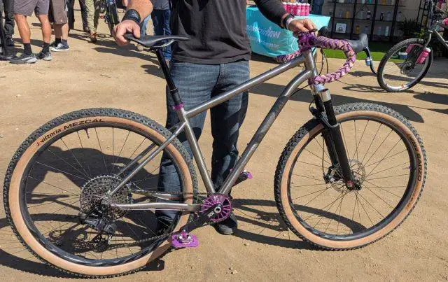 gravel bikes at sea otter 2026