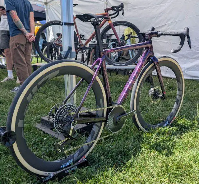 gravel bikes at sea otter 2026