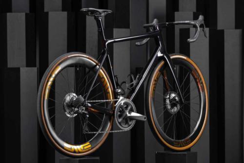 enve custom road bike review