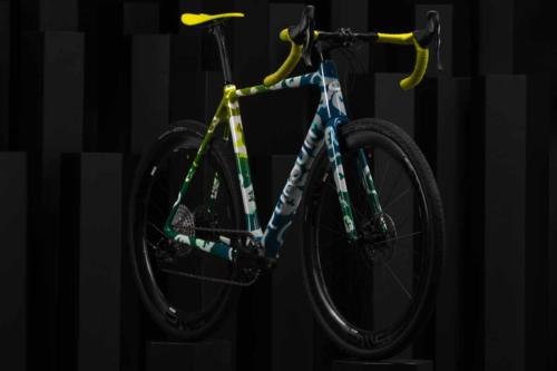 pursuit cycles all road review