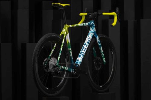 pursuit cycles all road review