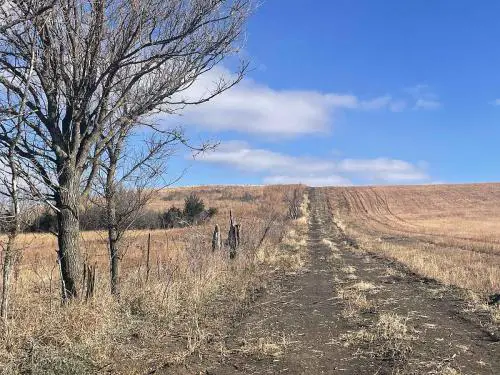 flint hills ultra gravel route and tour