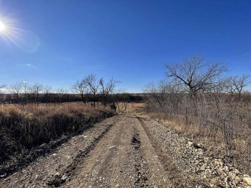 flint hills ultra gravel route and tour