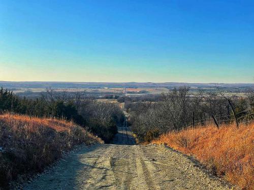 flint hills ultra gravel route and tour
