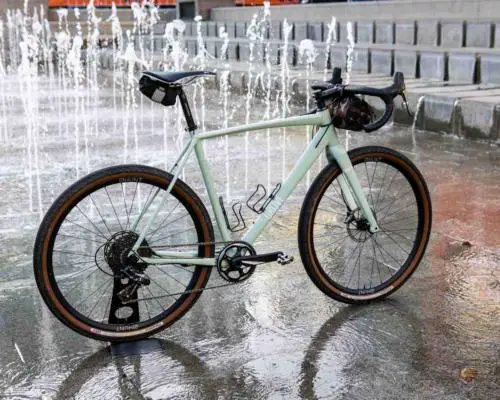 GroveBikesJames2020-3