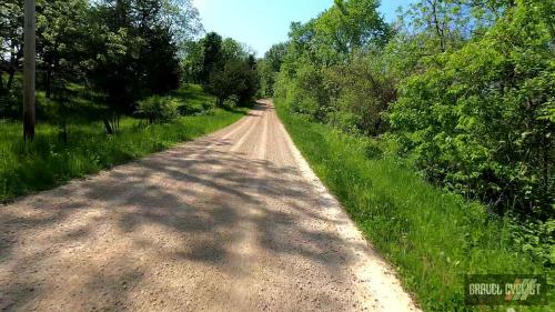 driftless region cycling illinois