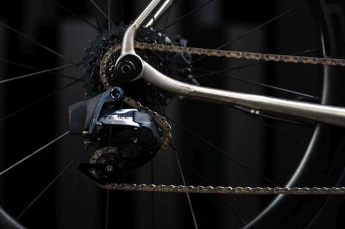 isen workshop titanium adventure bike review