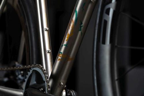 isen workshop titanium adventure bike review