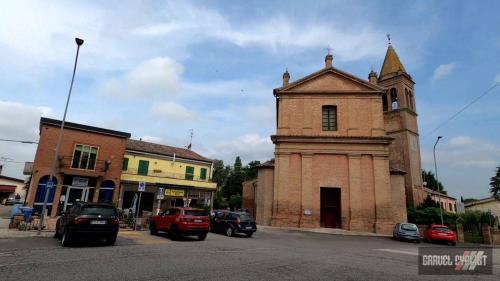 ferrara italy gravel cycling