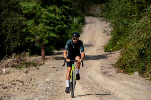 2020 orbea terra gravel bike