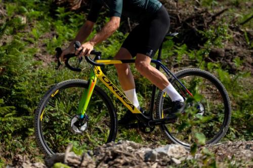 2020 orbea terra gravel bike