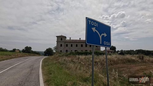 Gravel Cycling near Orvieto Italy