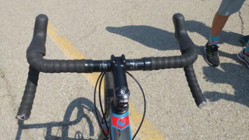 pivot cycles vault gravel bike