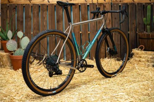 enve builder round-up show 2020 prova cycles