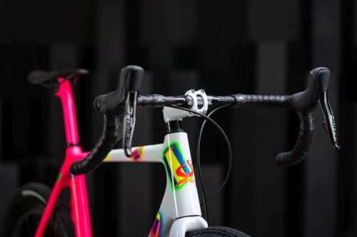pursuit all road carbon review
