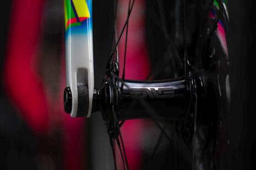 pursuit all road carbon review