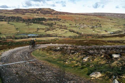 ride the struggle uk gravel