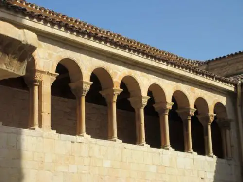 gravel cycling in spain