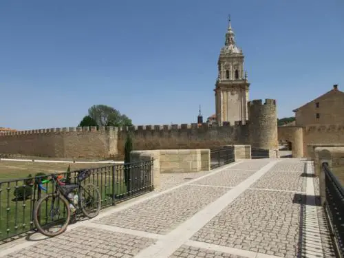 gravel cycling in spain