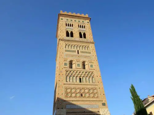 gravel cycling in spain