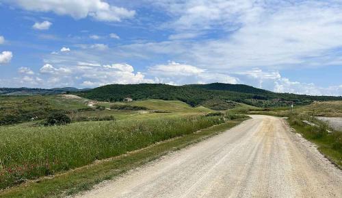 trek travel tuscany gravel trip
