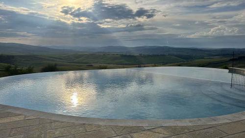 trek travel tuscany gravel trip