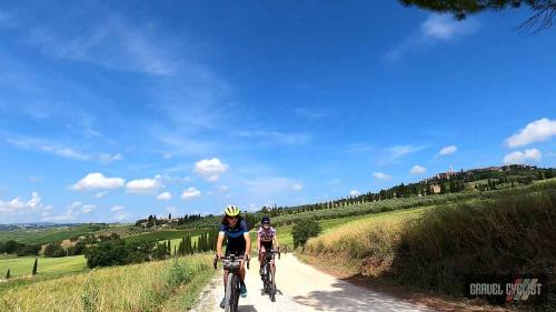 trek travel tuscany gravel trip