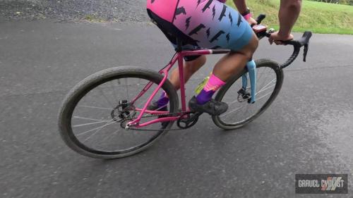 gravel cycling festival velopigs